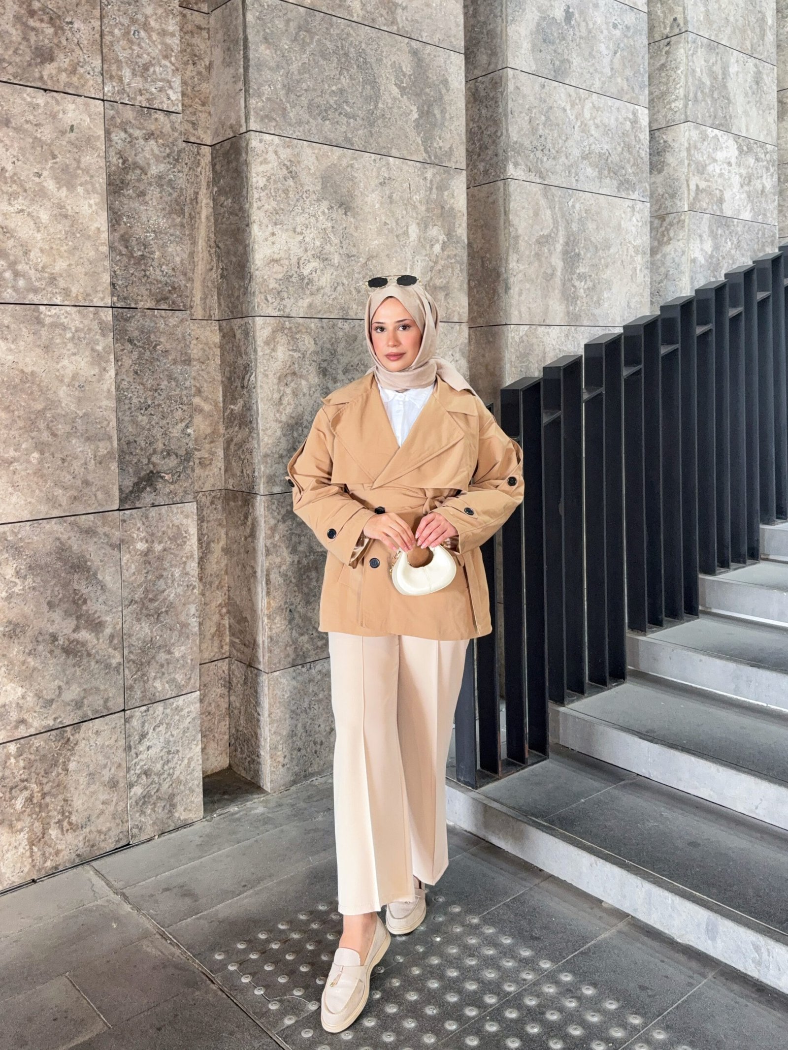 Second image of Yeni Sezon Camel Trençkot