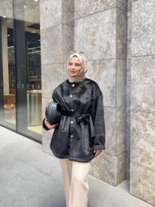 {"ARInfo":{"IsUseAR":false},"Version":"1.0.0","MakeupInfo":{"IsUseMakeup":false},"FaceliftInfo":{"IsChangeEyeLift":false,"IsChangeFacelift":false,"IsChangePostureLift":false,"IsChangeNose":false,"IsChangeFaceChin":false,"IsChangeMouth":false,"IsChangeThinFace":true},"BeautyInfo":{"SwitchMedicatedAcne":false,"IsAIBeauty":false,"IsBrightEyes":false,"IsSharpen":false,"IsOldBeauty":false,"IsReduceBlackEyes":false},"HandlerInfo":{"AppName":2},"FilterInfo":{"IsUseFilter":false}}