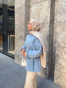 {"ARInfo":{"IsUseAR":false},"Version":"1.0.0","MakeupInfo":{"IsUseMakeup":false},"FaceliftInfo":{"IsChangeEyeLift":false,"IsChangeFacelift":false,"IsChangePostureLift":false,"IsChangeNose":false,"IsChangeFaceChin":false,"IsChangeMouth":false,"IsChangeThinFace":true},"BeautyInfo":{"SwitchMedicatedAcne":false,"IsAIBeauty":false,"IsBrightEyes":false,"IsSharpen":false,"IsOldBeauty":false,"IsReduceBlackEyes":false},"HandlerInfo":{"AppName":2},"FilterInfo":{"IsUseFilter":false}}