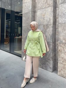 {"ARInfo":{"IsUseAR":false},"Version":"1.0.0","MakeupInfo":{"IsUseMakeup":false},"FaceliftInfo":{"IsChangeEyeLift":false,"IsChangeFacelift":false,"IsChangePostureLift":false,"IsChangeNose":false,"IsChangeFaceChin":false,"IsChangeMouth":false,"IsChangeThinFace":true},"BeautyInfo":{"SwitchMedicatedAcne":false,"IsAIBeauty":false,"IsBrightEyes":false,"IsSharpen":false,"IsOldBeauty":false,"IsReduceBlackEyes":false},"HandlerInfo":{"AppName":2},"FilterInfo":{"IsUseFilter":false}}