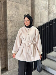 {"ARInfo":{"IsUseAR":false},"Version":"1.0.0","MakeupInfo":{"IsUseMakeup":false},"FaceliftInfo":{"IsChangeEyeLift":false,"IsChangeFacelift":false,"IsChangePostureLift":false,"IsChangeNose":false,"IsChangeFaceChin":false,"IsChangeMouth":false,"IsChangeThinFace":true},"BeautyInfo":{"SwitchMedicatedAcne":false,"IsAIBeauty":false,"IsBrightEyes":false,"IsSharpen":false,"IsOldBeauty":false,"IsReduceBlackEyes":false},"HandlerInfo":{"AppName":2},"FilterInfo":{"IsUseFilter":false}}