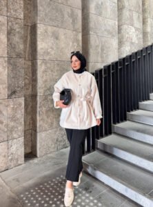 {"ARInfo":{"IsUseAR":false},"Version":"1.0.0","MakeupInfo":{"IsUseMakeup":false},"FaceliftInfo":{"IsChangeEyeLift":false,"IsChangeFacelift":false,"IsChangePostureLift":false,"IsChangeNose":false,"IsChangeFaceChin":false,"IsChangeMouth":false,"IsChangeThinFace":true},"BeautyInfo":{"SwitchMedicatedAcne":false,"IsAIBeauty":false,"IsBrightEyes":false,"IsSharpen":false,"IsOldBeauty":false,"IsReduceBlackEyes":false},"HandlerInfo":{"AppName":2},"FilterInfo":{"IsUseFilter":false}}