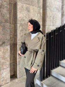 {"ARInfo":{"IsUseAR":false},"Version":"1.0.0","MakeupInfo":{"IsUseMakeup":false},"FaceliftInfo":{"IsChangeEyeLift":false,"IsChangeFacelift":false,"IsChangePostureLift":false,"IsChangeNose":false,"IsChangeFaceChin":false,"IsChangeMouth":false,"IsChangeThinFace":true},"BeautyInfo":{"SwitchMedicatedAcne":false,"IsAIBeauty":false,"IsBrightEyes":false,"IsSharpen":false,"IsOldBeauty":false,"IsReduceBlackEyes":false},"HandlerInfo":{"AppName":2},"FilterInfo":{"IsUseFilter":false}}