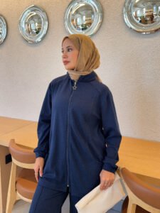 {"ARInfo":{"IsUseAR":false},"Version":"1.0.0","MakeupInfo":{"IsUseMakeup":false},"FaceliftInfo":{"IsChangeEyeLift":false,"IsChangeFacelift":false,"IsChangePostureLift":false,"IsChangeNose":false,"IsChangeFaceChin":false,"IsChangeMouth":false,"IsChangeThinFace":true},"BeautyInfo":{"SwitchMedicatedAcne":false,"IsAIBeauty":false,"IsBrightEyes":false,"IsSharpen":false,"IsOldBeauty":false,"IsReduceBlackEyes":false},"HandlerInfo":{"AppName":2},"FilterInfo":{"IsUseFilter":false}}