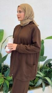 {"ARInfo":{"IsUseAR":false},"Version":"1.0.0","MakeupInfo":{"IsUseMakeup":false},"FaceliftInfo":{"IsChangeEyeLift":false,"IsChangeFacelift":false,"IsChangePostureLift":false,"IsChangeNose":false,"IsChangeFaceChin":false,"IsChangeMouth":false,"IsChangeThinFace":true},"BeautyInfo":{"SwitchMedicatedAcne":false,"IsAIBeauty":false,"IsBrightEyes":false,"IsSharpen":false,"IsOldBeauty":false,"IsReduceBlackEyes":false},"HandlerInfo":{"AppName":2},"FilterInfo":{"IsUseFilter":false}}