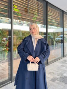 {"ARInfo":{"IsUseAR":false},"Version":"1.0.0","MakeupInfo":{"IsUseMakeup":false},"FaceliftInfo":{"IsChangeEyeLift":false,"IsChangeFacelift":false,"IsChangePostureLift":false,"IsChangeNose":false,"IsChangeFaceChin":false,"IsChangeMouth":false,"IsChangeThinFace":true},"BeautyInfo":{"SwitchMedicatedAcne":false,"IsAIBeauty":false,"IsBrightEyes":false,"IsSharpen":false,"IsOldBeauty":false,"IsReduceBlackEyes":false},"HandlerInfo":{"AppName":2},"FilterInfo":{"IsUseFilter":false}}