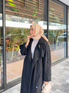 {"ARInfo":{"IsUseAR":false},"Version":"1.0.0","MakeupInfo":{"IsUseMakeup":false},"FaceliftInfo":{"IsChangeEyeLift":false,"IsChangeFacelift":false,"IsChangePostureLift":false,"IsChangeNose":false,"IsChangeFaceChin":false,"IsChangeMouth":false,"IsChangeThinFace":true},"BeautyInfo":{"SwitchMedicatedAcne":false,"IsAIBeauty":false,"IsBrightEyes":false,"IsSharpen":false,"IsOldBeauty":false,"IsReduceBlackEyes":false},"HandlerInfo":{"AppName":2},"FilterInfo":{"IsUseFilter":false}}