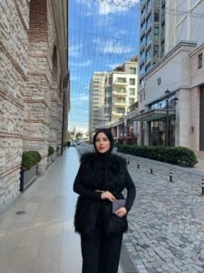 {"ARInfo":{"IsUseAR":false},"Version":"1.0.0","MakeupInfo":{"IsUseMakeup":false},"FaceliftInfo":{"IsChangeEyeLift":false,"IsChangeFacelift":false,"IsChangePostureLift":false,"IsChangeNose":false,"IsChangeFaceChin":false,"IsChangeMouth":false,"IsChangeThinFace":false},"BeautyInfo":{"SwitchMedicatedAcne":false,"IsAIBeauty":false,"IsBrightEyes":false,"IsSharpen":false,"IsOldBeauty":false,"IsReduceBlackEyes":false},"HandlerInfo":{"AppName":2},"FilterInfo":{"IsUseFilter":false}}