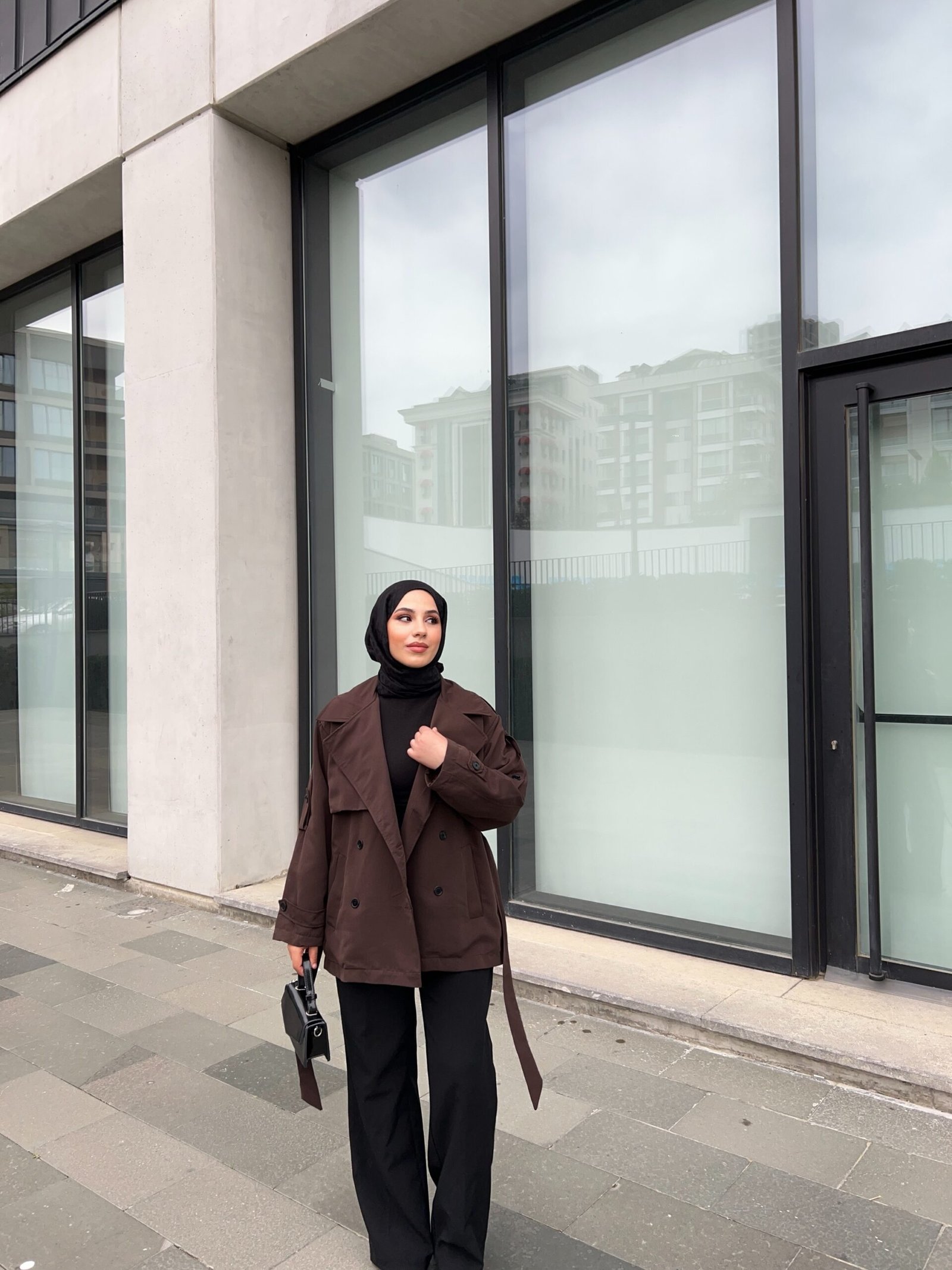 Yeni sezon kısa trençkot