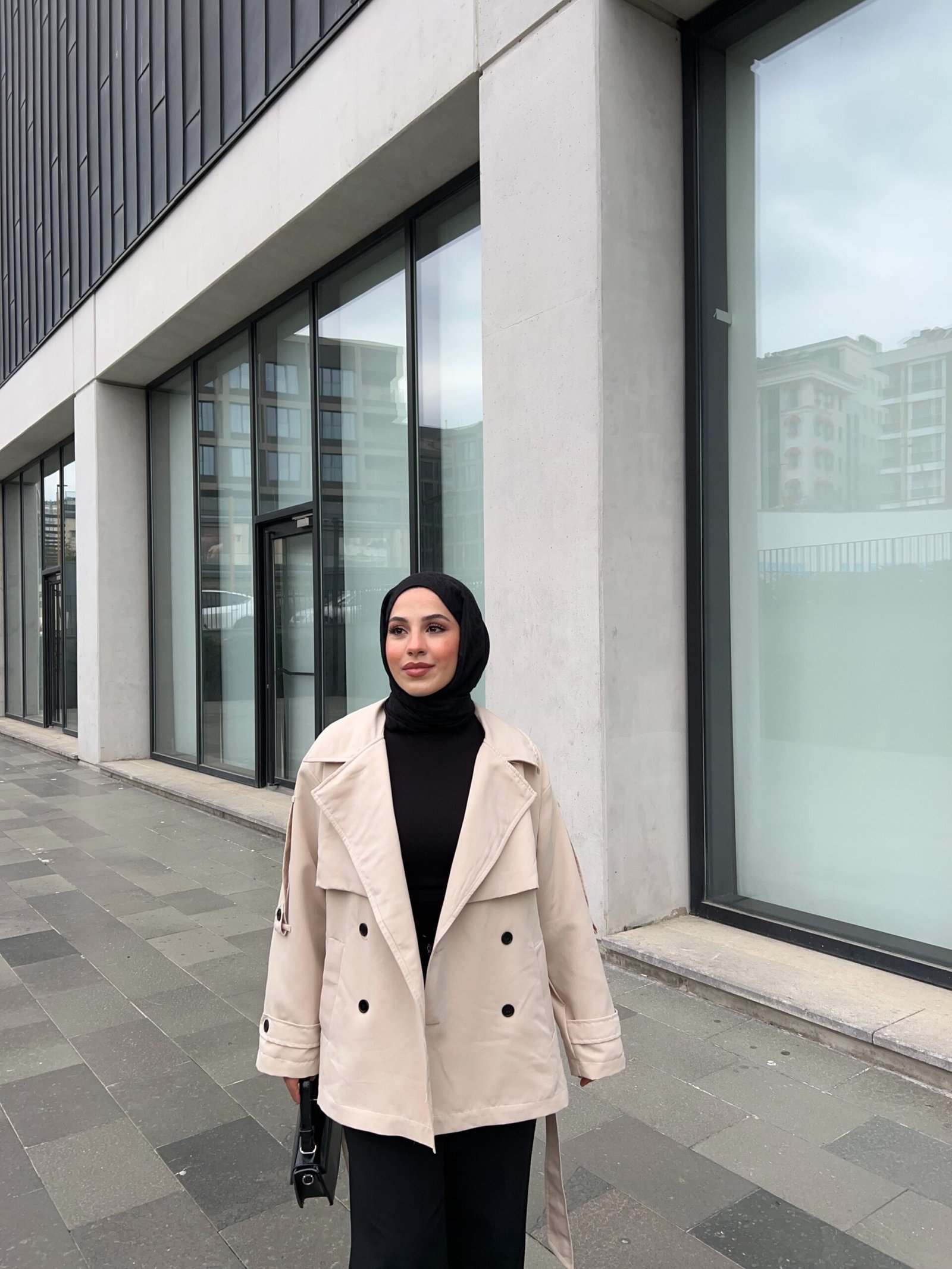 Yeni sezon kısa trençkot