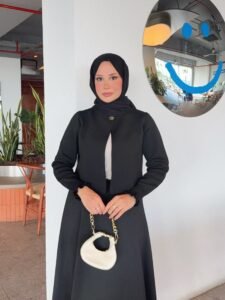 {"ARInfo":{"IsUseAR":false},"Version":"1.0.0","MakeupInfo":{"IsUseMakeup":false},"FaceliftInfo":{"IsChangeEyeLift":false,"IsChangeFacelift":false,"IsChangePostureLift":false,"IsChangeNose":false,"IsChangeFaceChin":false,"IsChangeMouth":false,"IsChangeThinFace":true},"BeautyInfo":{"SwitchMedicatedAcne":false,"IsAIBeauty":false,"IsBrightEyes":false,"IsSharpen":false,"IsOldBeauty":false,"IsReduceBlackEyes":false},"HandlerInfo":{"AppName":2},"FilterInfo":{"IsUseFilter":false}}