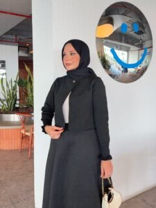 {"ARInfo":{"IsUseAR":false},"Version":"1.0.0","MakeupInfo":{"IsUseMakeup":false},"FaceliftInfo":{"IsChangeEyeLift":false,"IsChangeFacelift":false,"IsChangePostureLift":false,"IsChangeNose":false,"IsChangeFaceChin":false,"IsChangeMouth":false,"IsChangeThinFace":true},"BeautyInfo":{"SwitchMedicatedAcne":false,"IsAIBeauty":false,"IsBrightEyes":false,"IsSharpen":false,"IsOldBeauty":false,"IsReduceBlackEyes":false},"HandlerInfo":{"AppName":2},"FilterInfo":{"IsUseFilter":false}}