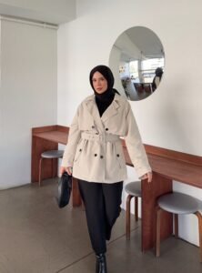 {"ARInfo":{"IsUseAR":false},"Version":"1.0.0","MakeupInfo":{"IsUseMakeup":false},"FaceliftInfo":{"IsChangeEyeLift":false,"IsChangeFacelift":false,"IsChangePostureLift":false,"IsChangeNose":false,"IsChangeFaceChin":false,"IsChangeMouth":false,"IsChangeThinFace":true},"BeautyInfo":{"SwitchMedicatedAcne":false,"IsAIBeauty":false,"IsBrightEyes":false,"IsSharpen":false,"IsOldBeauty":false,"IsReduceBlackEyes":false},"HandlerInfo":{"AppName":2},"FilterInfo":{"IsUseFilter":false}}