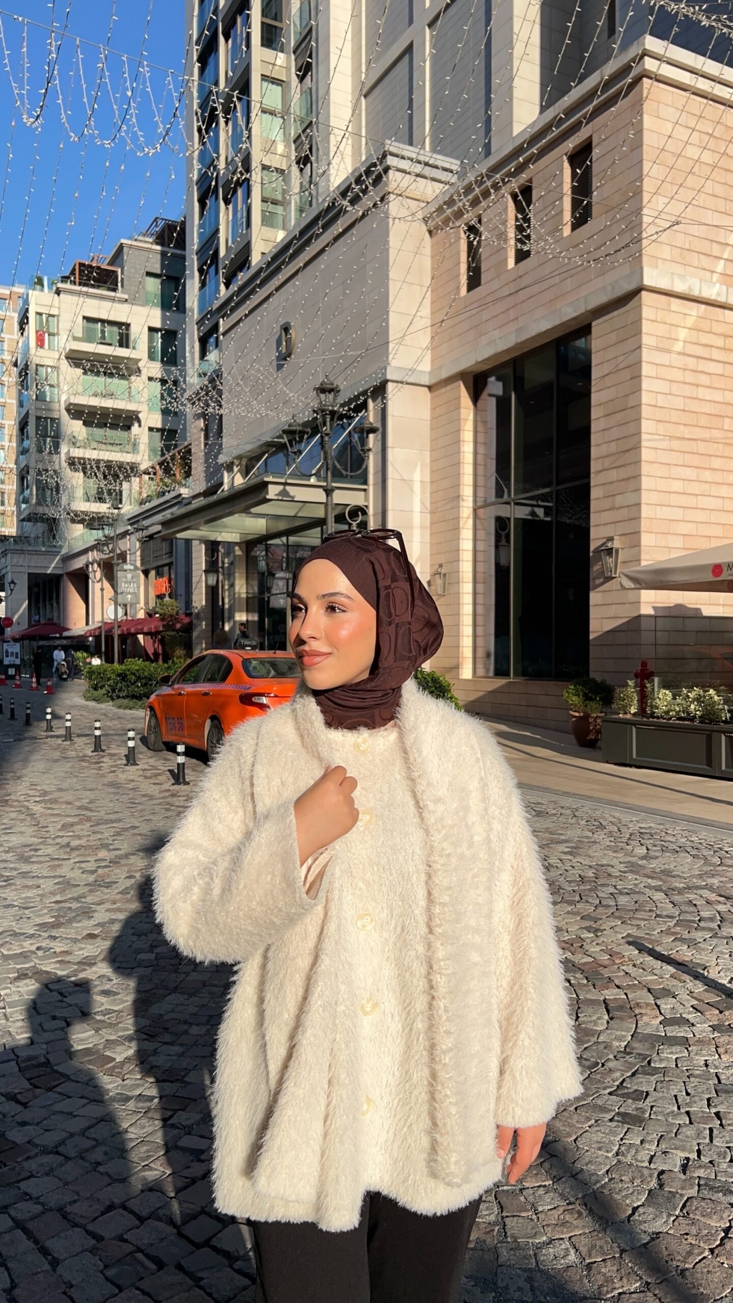 Second image of Peluş atkılı kaban