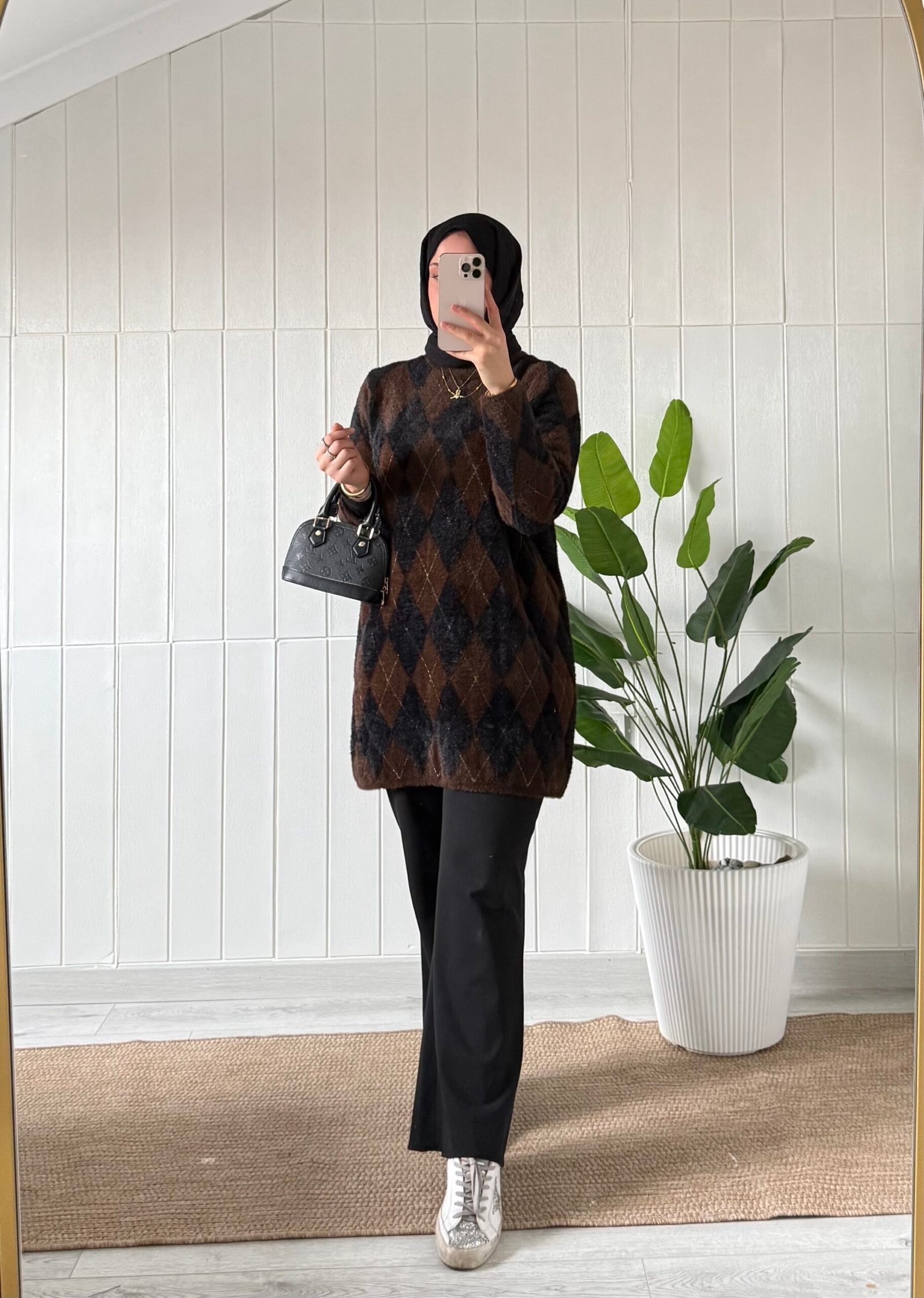 Second image of Angora baklava desen kazak