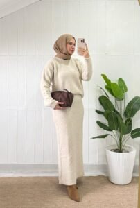 {"ARInfo":{"IsUseAR":false},"Version":"1.0.0","MakeupInfo":{"IsUseMakeup":false},"FaceliftInfo":{"IsChangeEyeLift":false,"IsChangeFacelift":false,"IsChangePostureLift":false,"IsChangeNose":false,"IsChangeFaceChin":false,"IsChangeMouth":false,"IsChangeThinFace":true},"BeautyInfo":{"SwitchMedicatedAcne":false,"IsAIBeauty":false,"IsBrightEyes":false,"IsSharpen":false,"IsOldBeauty":false,"IsReduceBlackEyes":false},"HandlerInfo":{"AppName":2},"FilterInfo":{"IsUseFilter":false}}