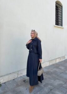 {"ARInfo":{"IsUseAR":false},"Version":"1.0.0","MakeupInfo":{"IsUseMakeup":false},"FaceliftInfo":{"IsChangeEyeLift":false,"IsChangeFacelift":false,"IsChangePostureLift":false,"IsChangeNose":false,"IsChangeFaceChin":false,"IsChangeMouth":false,"IsChangeThinFace":true},"BeautyInfo":{"SwitchMedicatedAcne":false,"IsAIBeauty":false,"IsBrightEyes":false,"IsSharpen":false,"IsOldBeauty":false,"IsReduceBlackEyes":false},"HandlerInfo":{"AppName":2},"FilterInfo":{"IsUseFilter":false}}