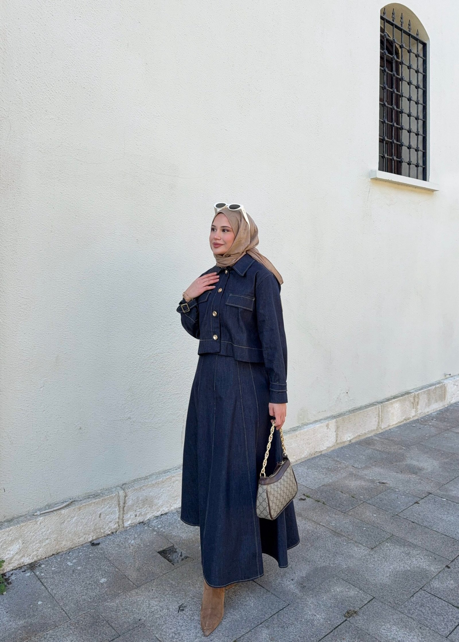 Second image of Muadil denim ceket takım elbise