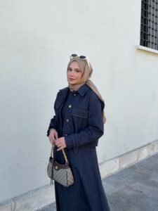 {"ARInfo":{"IsUseAR":false},"Version":"1.0.0","MakeupInfo":{"IsUseMakeup":false},"FaceliftInfo":{"IsChangeEyeLift":false,"IsChangeFacelift":false,"IsChangePostureLift":false,"IsChangeNose":false,"IsChangeFaceChin":false,"IsChangeMouth":false,"IsChangeThinFace":true},"BeautyInfo":{"SwitchMedicatedAcne":false,"IsAIBeauty":false,"IsBrightEyes":false,"IsSharpen":false,"IsOldBeauty":false,"IsReduceBlackEyes":false},"HandlerInfo":{"AppName":2},"FilterInfo":{"IsUseFilter":false}}