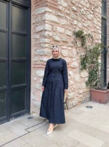 {"ARInfo":{"IsUseAR":false},"Version":"1.0.0","MakeupInfo":{"IsUseMakeup":false},"FaceliftInfo":{"IsChangeEyeLift":false,"IsChangeFacelift":false,"IsChangePostureLift":false,"IsChangeNose":false,"IsChangeFaceChin":false,"IsChangeMouth":false,"IsChangeThinFace":true},"BeautyInfo":{"SwitchMedicatedAcne":false,"IsAIBeauty":false,"IsBrightEyes":false,"IsSharpen":false,"IsOldBeauty":false,"IsReduceBlackEyes":false},"HandlerInfo":{"AppName":2},"FilterInfo":{"IsUseFilter":false}}