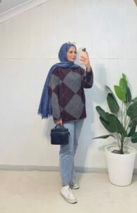 {"ARInfo":{"IsUseAR":false},"Version":"1.0.0","MakeupInfo":{"IsUseMakeup":false},"FaceliftInfo":{"IsChangeEyeLift":false,"IsChangeFacelift":false,"IsChangePostureLift":false,"IsChangeNose":false,"IsChangeFaceChin":false,"IsChangeMouth":false,"IsChangeThinFace":true},"BeautyInfo":{"SwitchMedicatedAcne":false,"IsAIBeauty":false,"IsBrightEyes":false,"IsSharpen":false,"IsOldBeauty":false,"IsReduceBlackEyes":false},"HandlerInfo":{"AppName":2},"FilterInfo":{"IsUseFilter":false}}