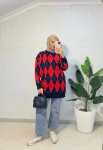 {"ARInfo":{"IsUseAR":false},"Version":"1.0.0","MakeupInfo":{"IsUseMakeup":false},"FaceliftInfo":{"IsChangeEyeLift":false,"IsChangeFacelift":false,"IsChangePostureLift":false,"IsChangeNose":false,"IsChangeFaceChin":false,"IsChangeMouth":false,"IsChangeThinFace":true},"BeautyInfo":{"SwitchMedicatedAcne":false,"IsAIBeauty":false,"IsBrightEyes":false,"IsSharpen":false,"IsOldBeauty":false,"IsReduceBlackEyes":false},"HandlerInfo":{"AppName":2},"FilterInfo":{"IsUseFilter":false}}