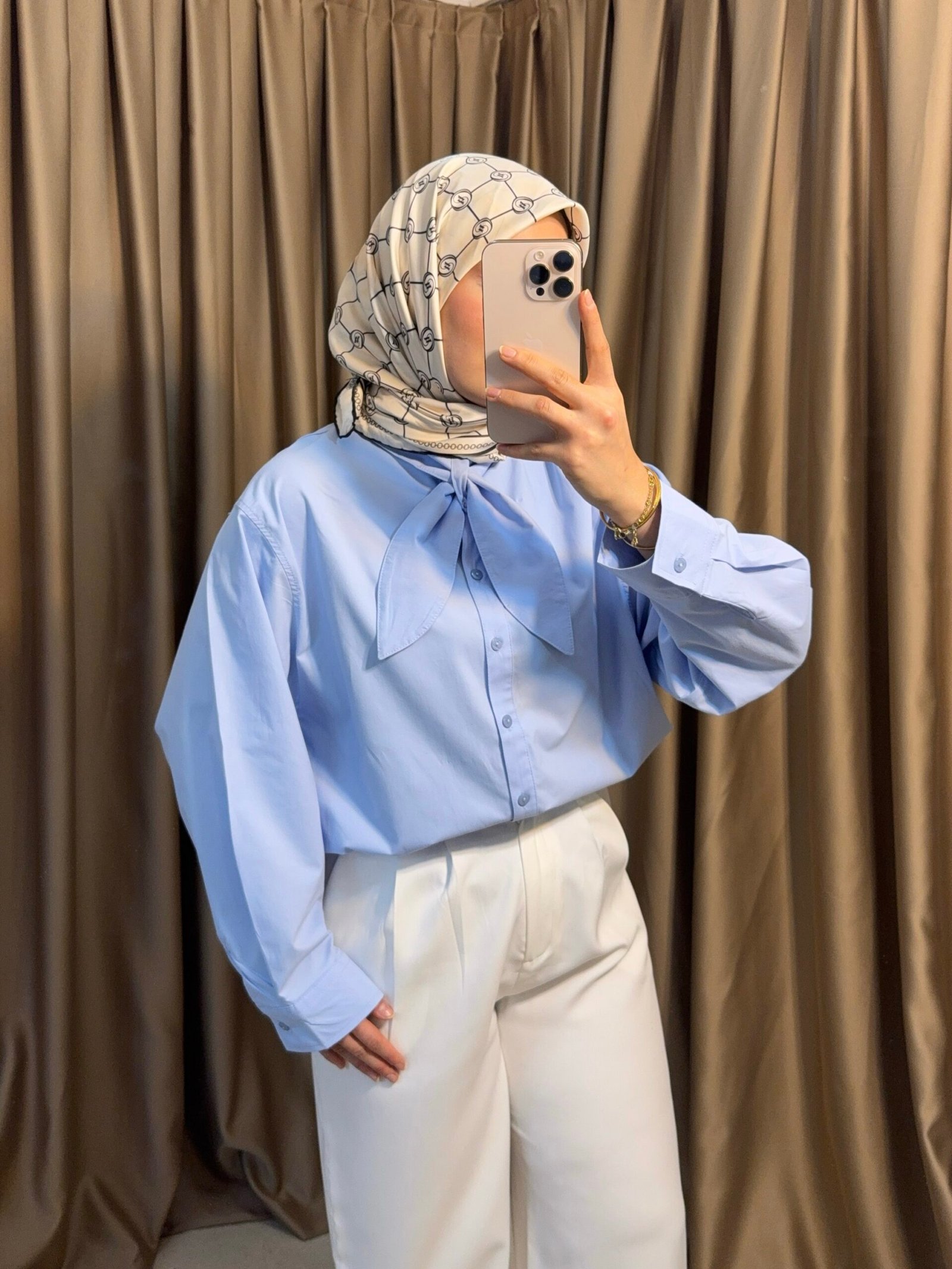 Second image of Fular detaylı gömlek