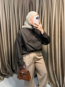 {"ARInfo":{"IsUseAR":false},"Version":"1.0.0","MakeupInfo":{"IsUseMakeup":false},"FaceliftInfo":{"IsChangeEyeLift":false,"IsChangeFacelift":false,"IsChangePostureLift":false,"IsChangeNose":false,"IsChangeFaceChin":false,"IsChangeMouth":false,"IsChangeThinFace":true},"BeautyInfo":{"SwitchMedicatedAcne":false,"IsAIBeauty":false,"IsBrightEyes":false,"IsSharpen":false,"IsOldBeauty":false,"IsReduceBlackEyes":false},"HandlerInfo":{"AppName":2},"FilterInfo":{"IsUseFilter":false}}