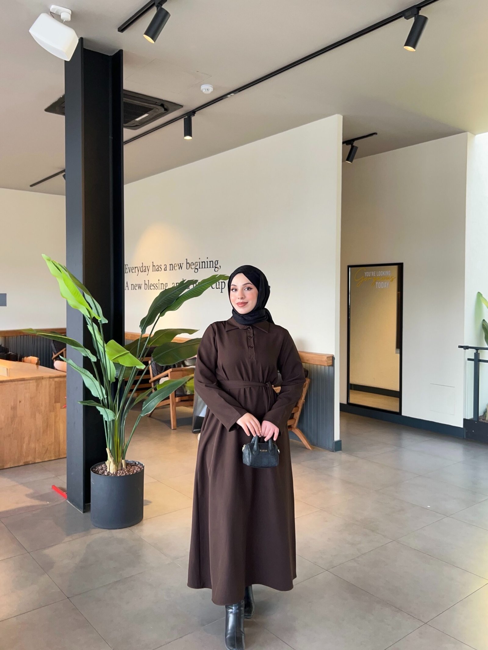 355-Krep Kumaş kemerli Elbise