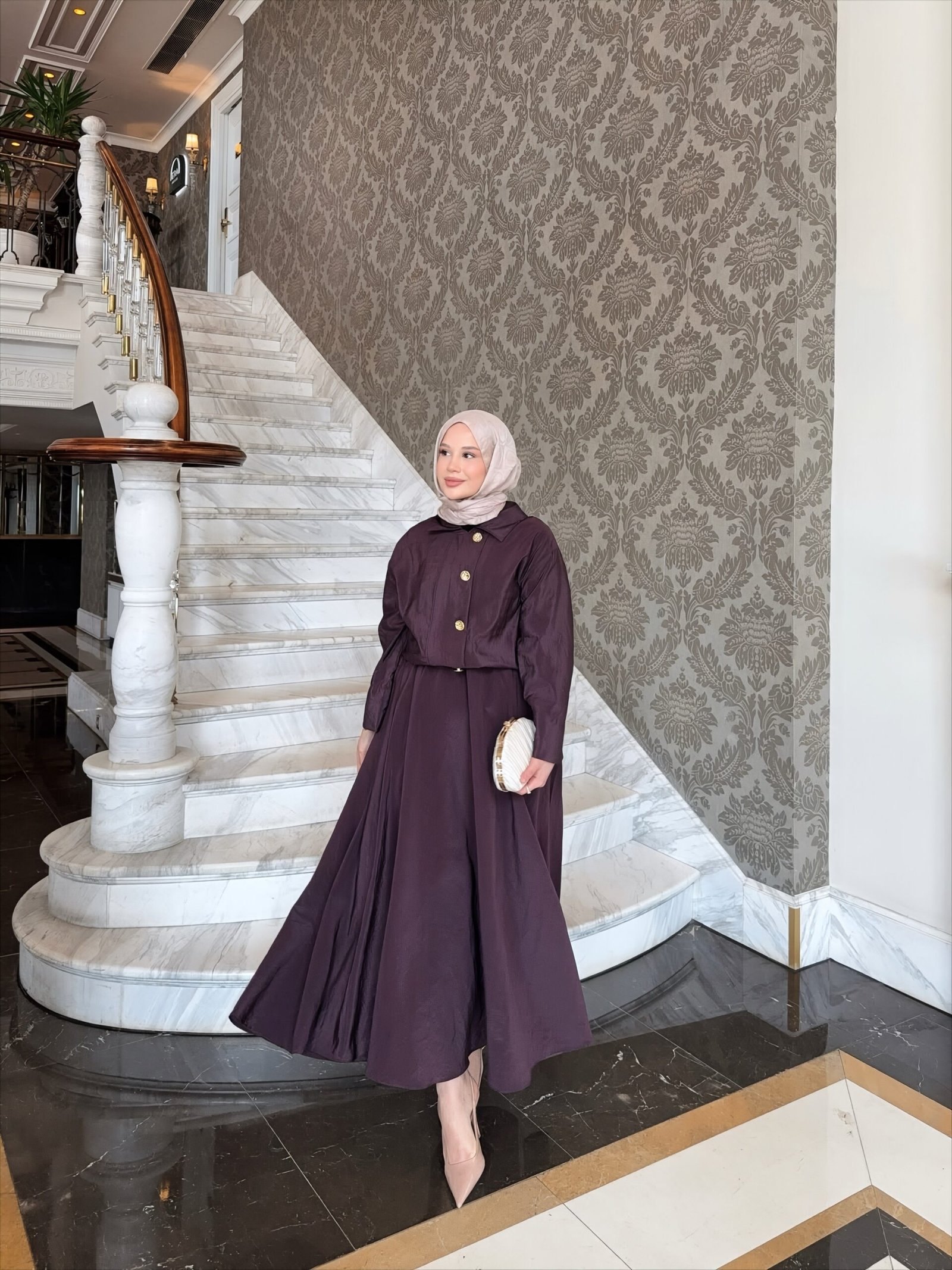 Lidana Model Etekli Takım