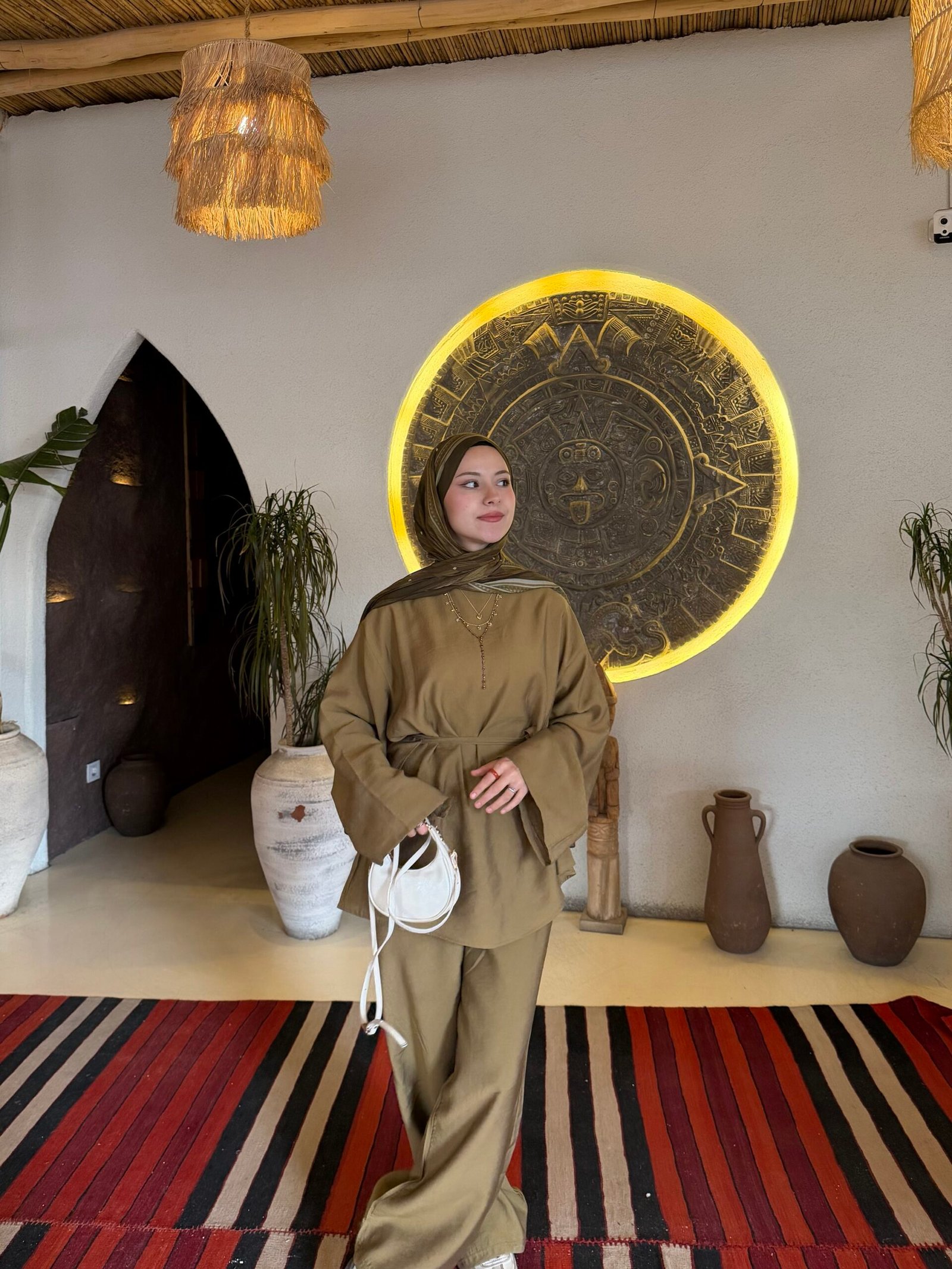 Second image of Dina Model Arkadan Bağlamalı Takım