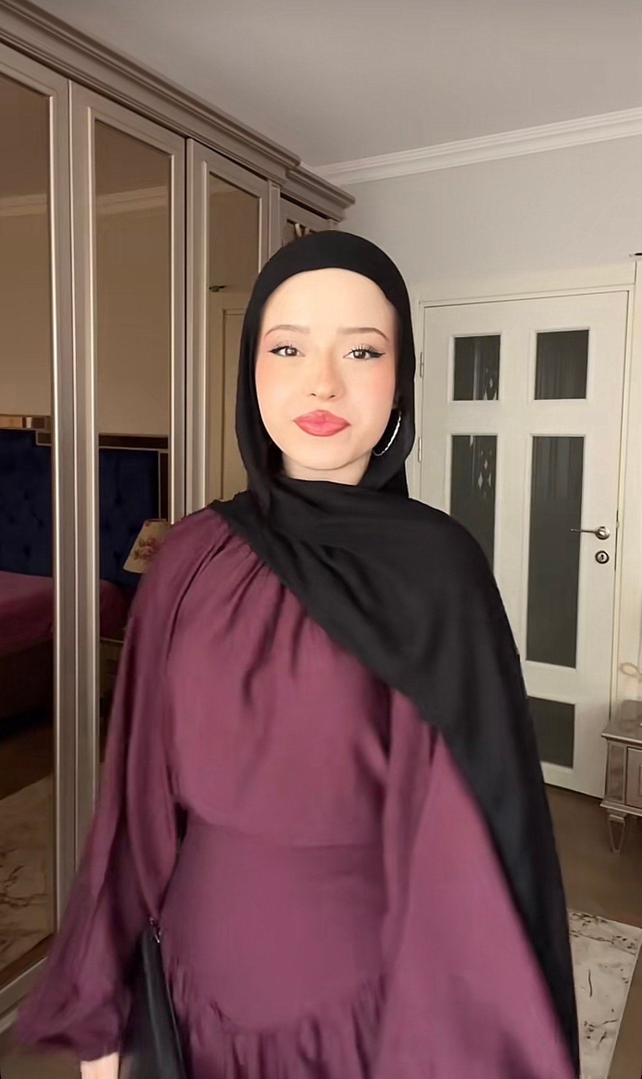 Efil Model Etekli Takım - Mürdüm
