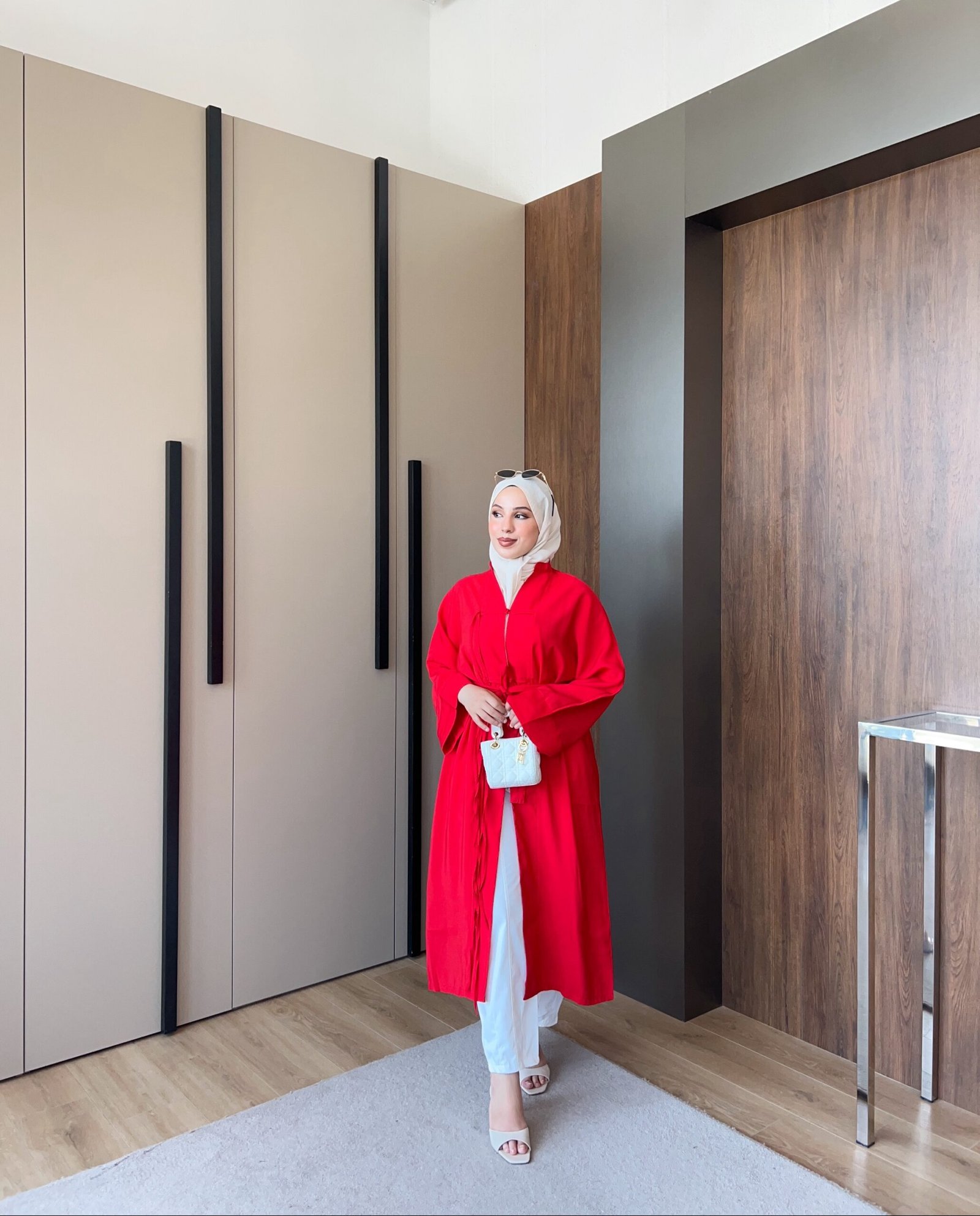 Second image of Diana Uzun kap -Kırmızı